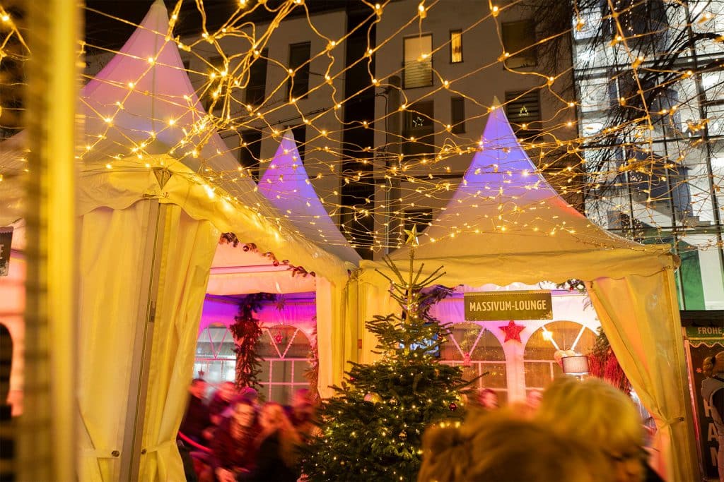Weihnachtsmarkt Halle Frohe Zukunft, Catering, Technik, Zelte, Bühnenbau - Geist und Reich GmbH Eventagentur, Promotion, Veranstaltungen und Marketing-Leistungen für Halle und Sachsen-Anhalt